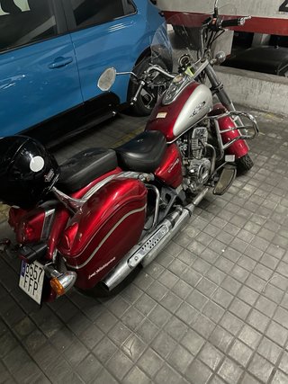 Moto HAMMEL 125 Cruiser Roja y Plateada