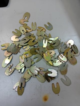 Soportes de estantería en forma de U