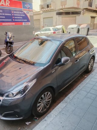 Peugeot 208 2018