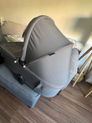 Carrito Jané 2 piezas Keep + capazo Sleep