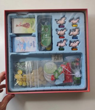 Unicorn Fever + Expansión Royal Hooves + Extras