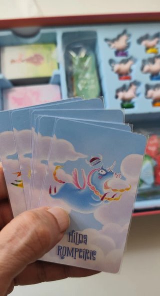 Unicorn Fever + Expansión Royal Hooves + Extras