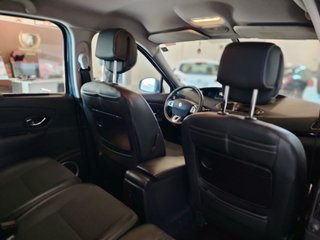Renault Grand Scenic 2012
