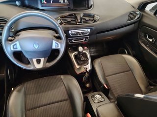 Renault Grand Scenic 2012