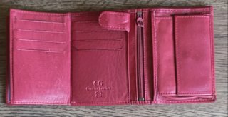 Cartera  de piel roja