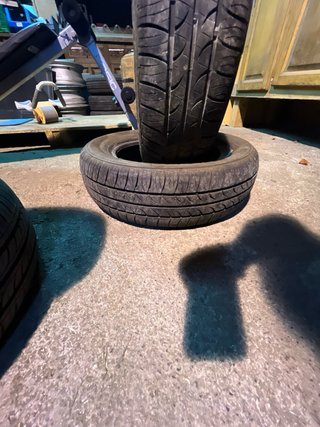2 Neumáticos 175/65R82T DOT 1224