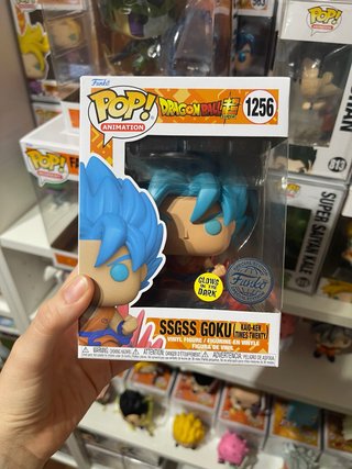 Funko Pop SSGSS Goku Kaio-Ken 1256. Glow Dark