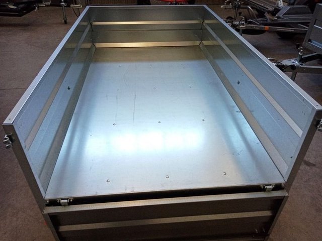 NUEVO: Remolque galvanizado 220x130x45cm