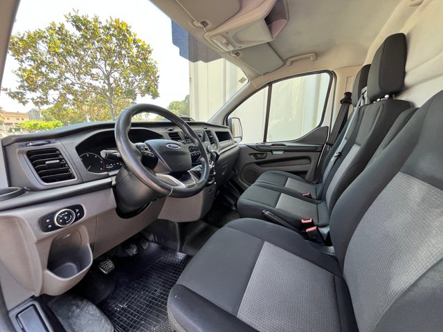 FORD TRANSIT CUSTOM L2 A PARTIR DE **325€/MES**