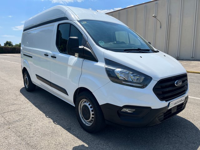 FORD TRANSIT CUSTOM L2 A PARTIR DE **325€/MES**