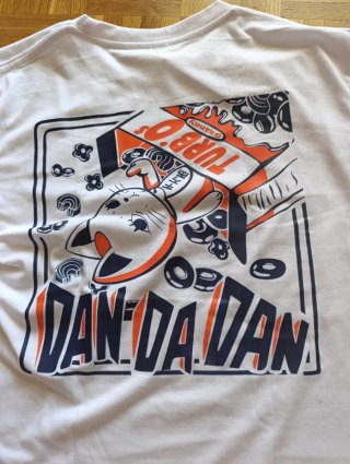 Camiseta Dan Da Dan Anime Talla M