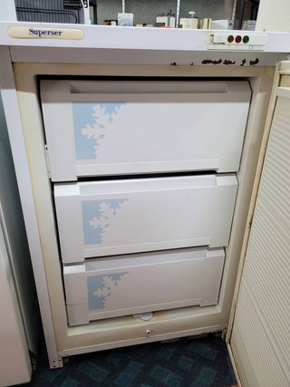 CONGELADOR VERTICAL SUPERSER