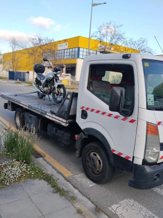 Servicio de grúa☎️636517189