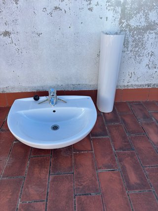 Lavabo Roca Blanco Porcelana + Grifo