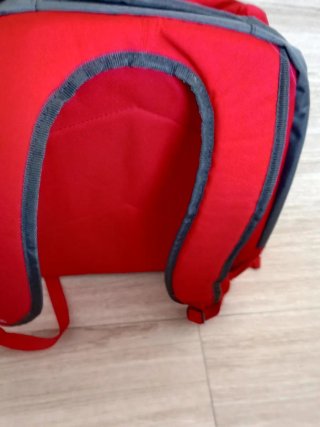 Mochila Lois Roja y Gris Gran Capacidad