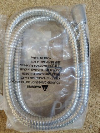 Ugello doccia con tubo da 1,6 m anticalcare