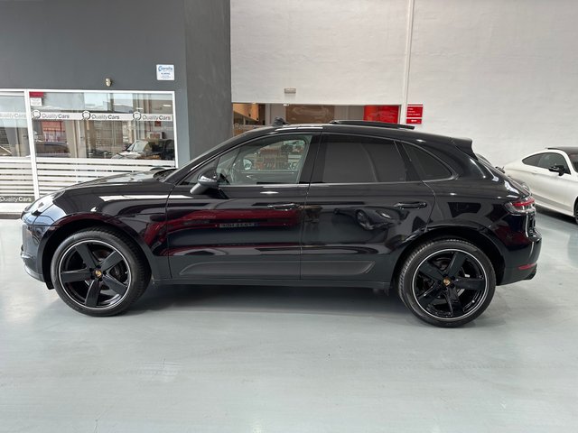 Porsche Macan 2021