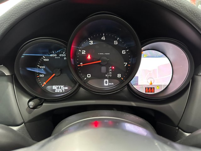 Porsche Macan 2021