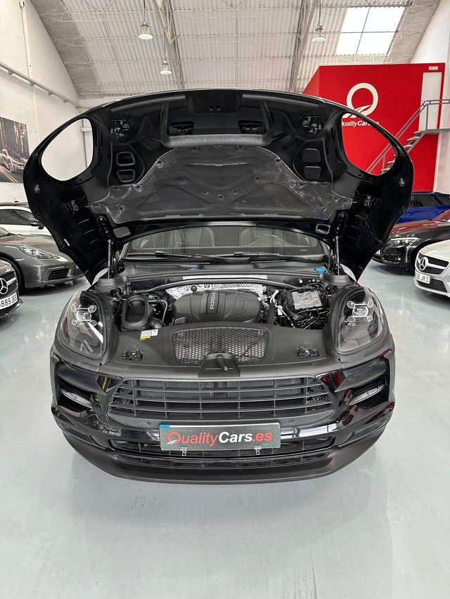 Porsche Macan 2021