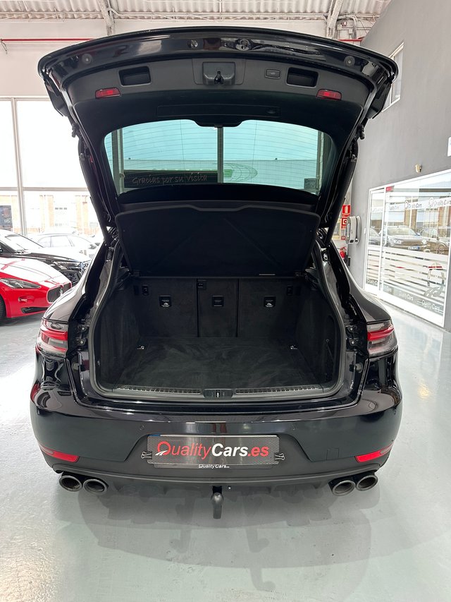 Porsche Macan 2021