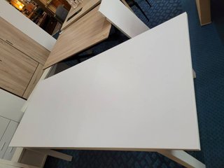 MESA IKEA BJURSTA Y 6 SILLAS