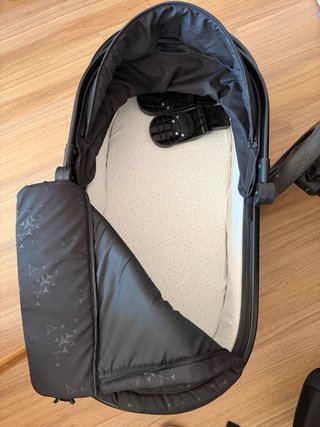 Carrito Bebé Chipolino: Capazo + Silla + Maxicosi
