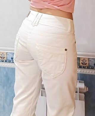Pantalón tiro bajo