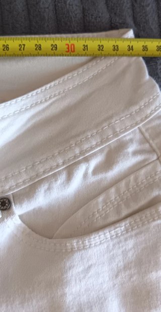 Pantalón tiro bajo