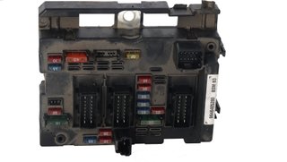 CAJA RELES / FUSIBLES CITROEN XSARA BERLINA 1.6 16