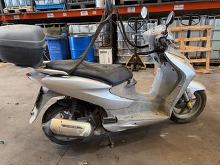 Honda Dylan 125 2008 Despiece