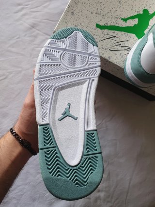 Nike Air Jordan 4 RM White Cannon EU 40