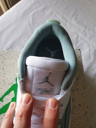 Nike Air Jordan 4 RM White Cannon EU 40
