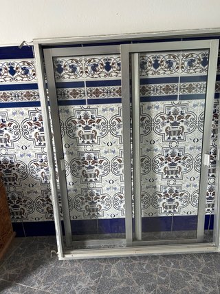 Ventana aluminio corredera 1,375x1,10m