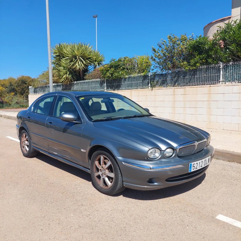 Jaguar X-Type 2004 - foto 1