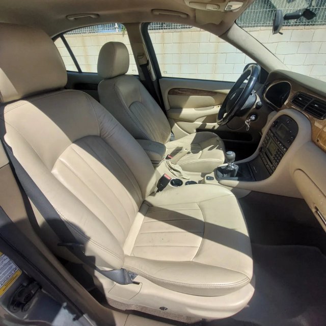 Jaguar X-Type 2004