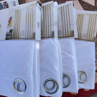 Set di 4 tende bianche in velluto.140x280.
