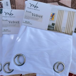 Set di 4 tende bianche in velluto.140x280.