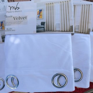 Set di 4 tende bianche in velluto.140x280.