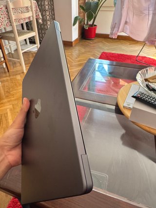MacBook Pro 14” M4 16GB RAM 512GB SSD Gris