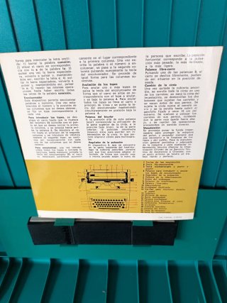 Máquina de escribir Olivetti Studio 45