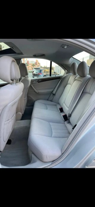 Mercedes-Benz c350 4matic  2005