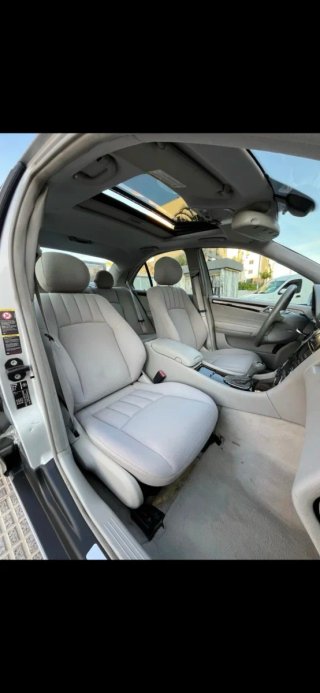 Mercedes-Benz c350 4matic  2005