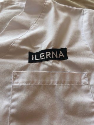 Uniforme Prácticas Ilerna Blanco Talla M