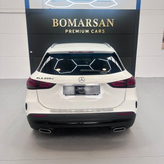 Mercedes-Benz GLA (H247) 2021