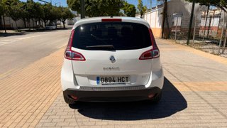 Renault Scenic 2011