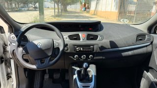 Renault Scenic 2011