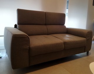 Sofá de 2 plazas gris