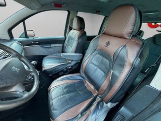 Peugeot 807 Premium 2.2 HDi 170 FAP