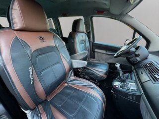 Peugeot 807 Premium 2.2 HDi 170 FAP