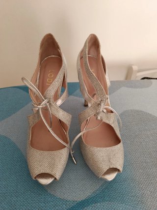 Zapatos plateados LODI talla 40/41